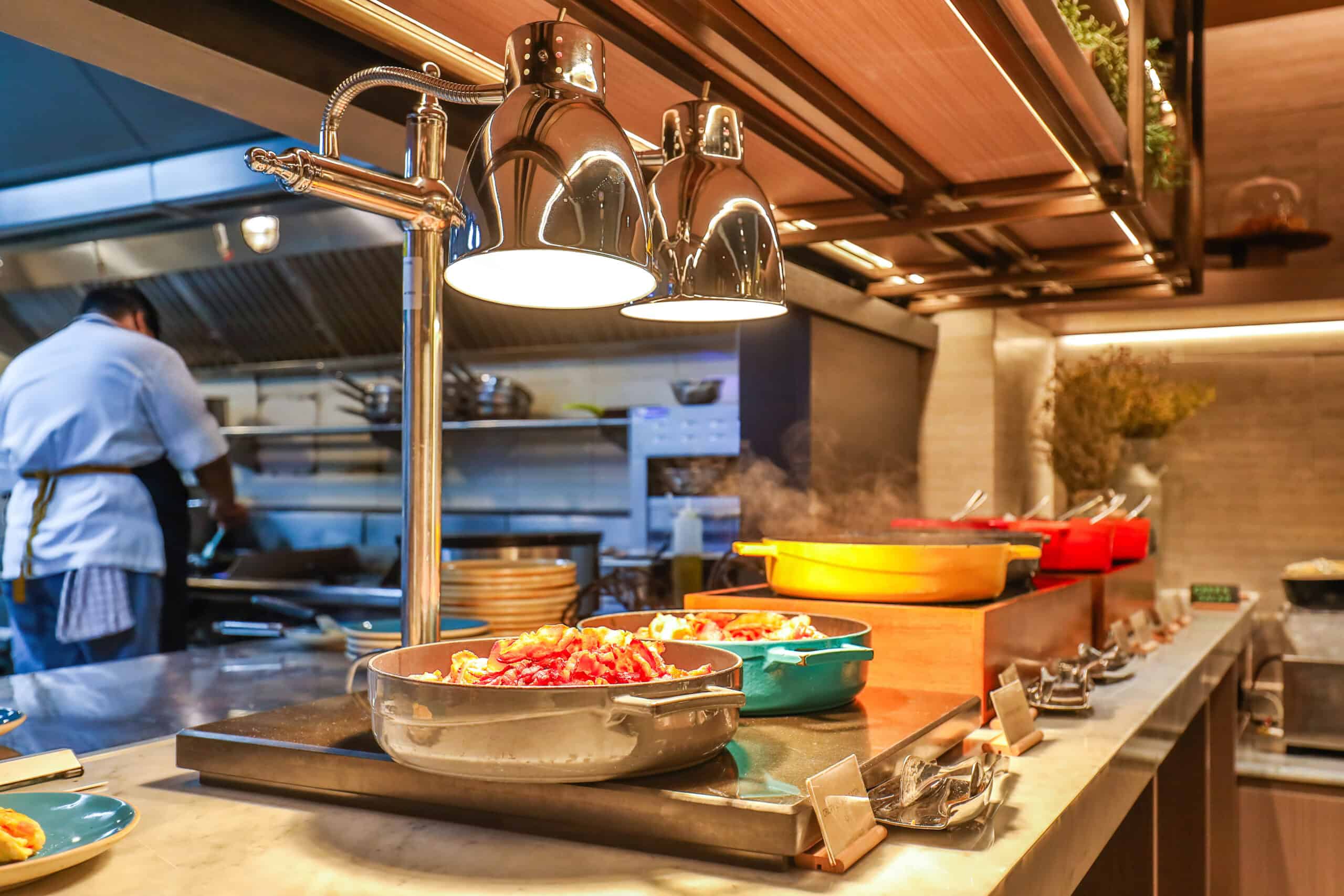 The Canadian Buying Guide for Commercial Food Prep & Holding Equipment